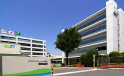 【11月1日～11月30日】パネル展「パッケージの進化がもたらす理想の地球環境」