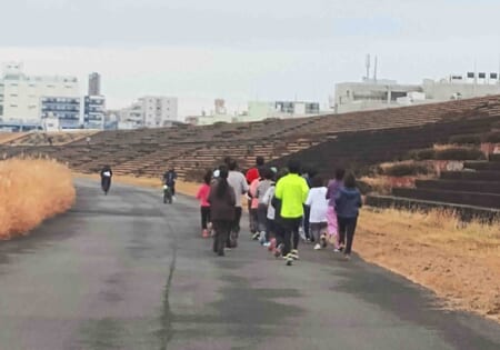 【4月5日(日)】「ランニングクリニック～ケガなく楽しく走り続けるための基礎講座～」